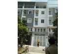 gia đình tôi định cư sang mỹ nên cần bán căn nhà 3 lầu 1 trệt cách đường phạm văn đồng 100m.phường h