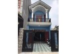 Bán nhà 1 trệt 1 lầu cực đẹp, để xe hơi, gần trung tâm y tế thị xã dĩ an bình dương