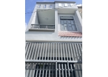 Bán nhà 1 trệt 1 lầu sc gần ngã tư đồi mồi dĩ an hồ chí minh
